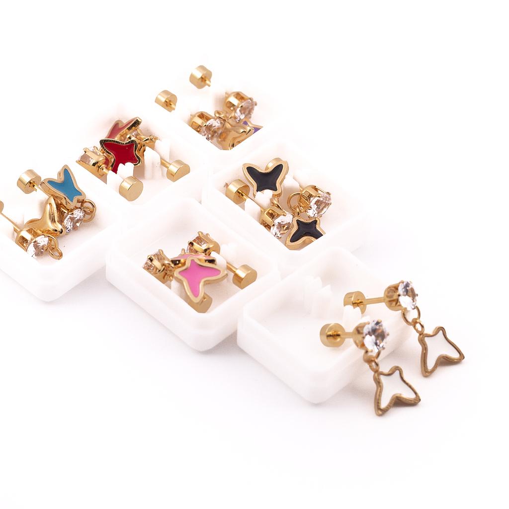 AR117 Broquel Acero Piedra blanca con pendiete figura de color