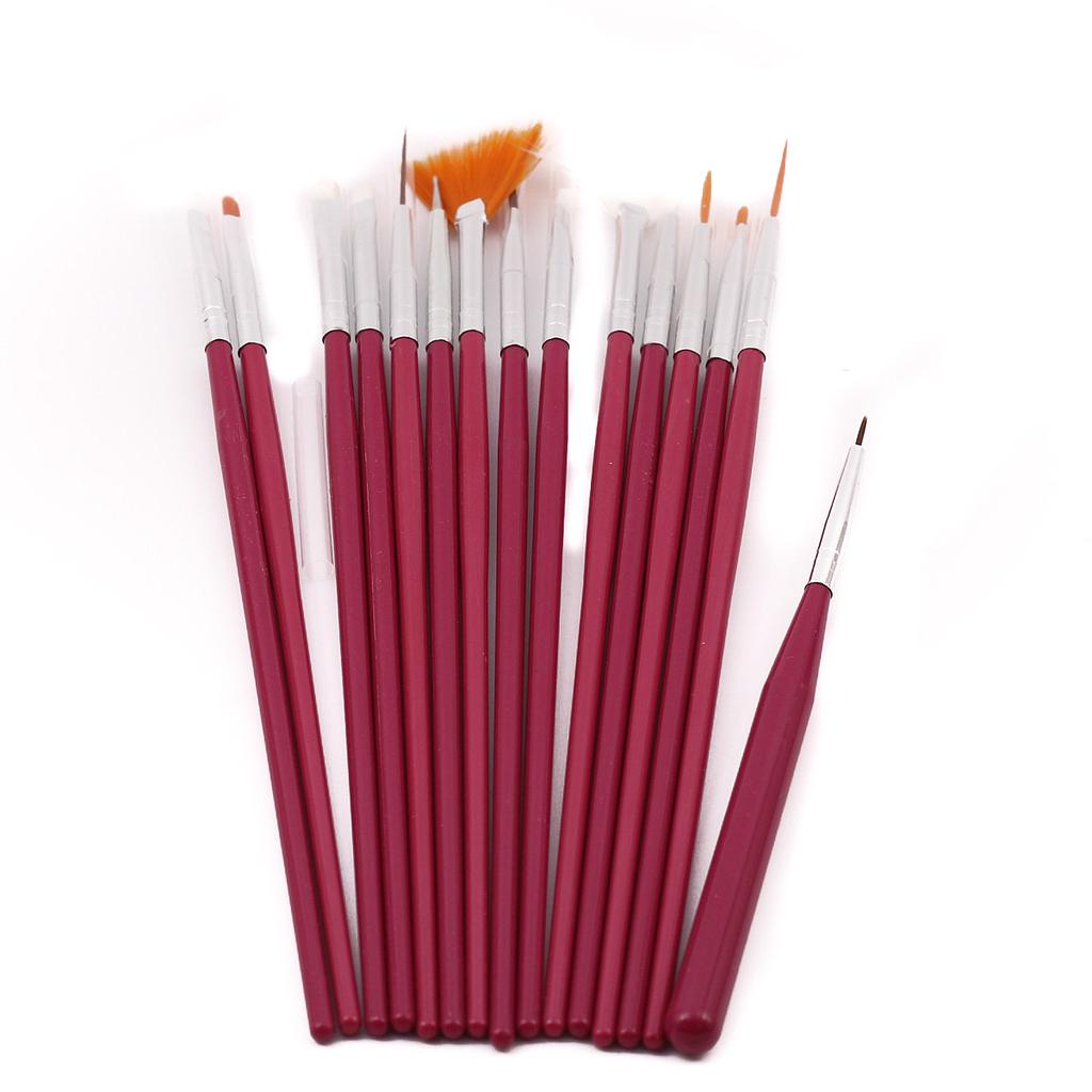 ACC341	Pincel para decoración 15 piezas surtidas