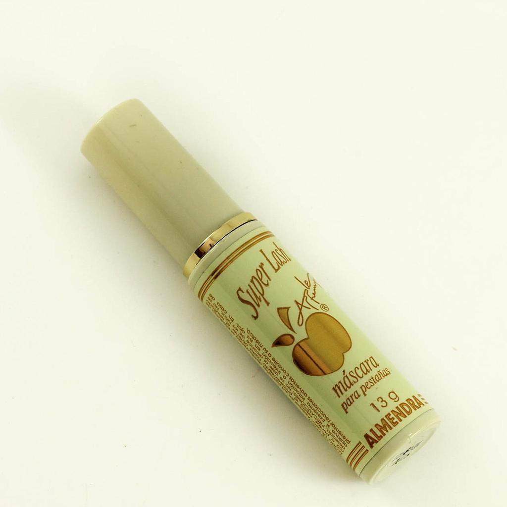 Mascara para pestañas By apple (ALMENDRAS)