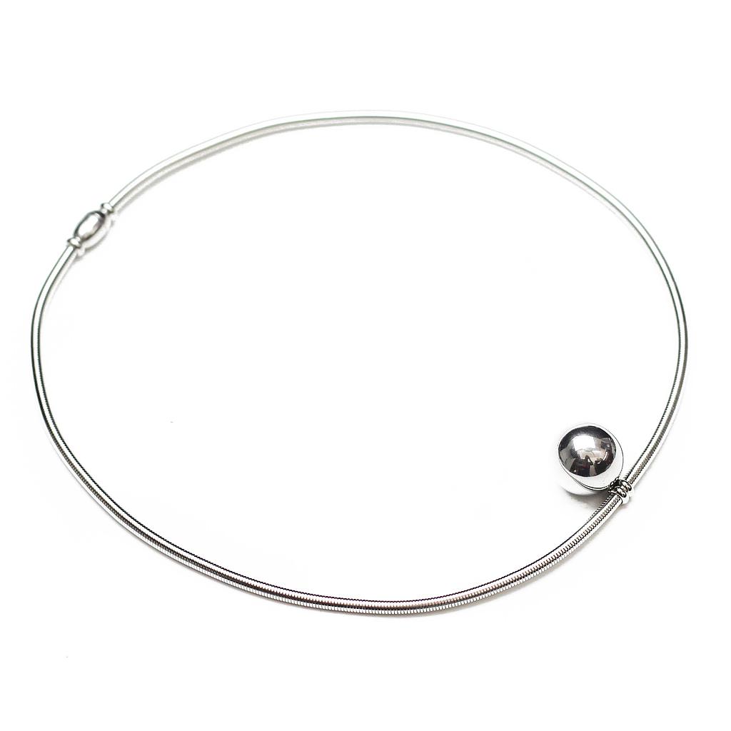 COL160859 Collar Acero Plateado con broche de imán