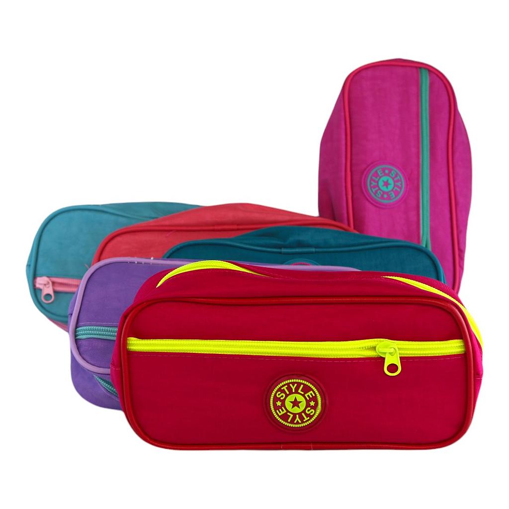 560043 Lapicera mediana doble cierre